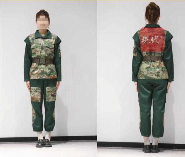被270萬網(wǎng)友選的新生軍訓服