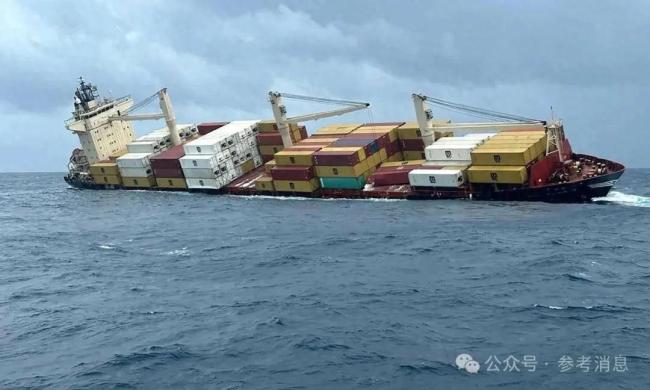 一船只在印度海域沉沒 24人獲救