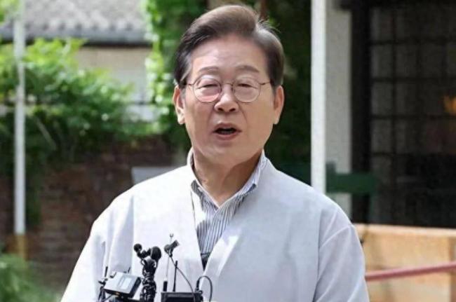 韓國大選出現(xiàn)變數(shù)突然殺出一匹黑馬