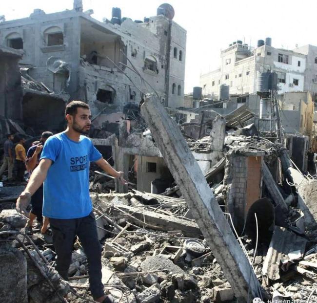 红十字会称两名成员在加沙遇袭丧生 救援者家中遇难引发关注