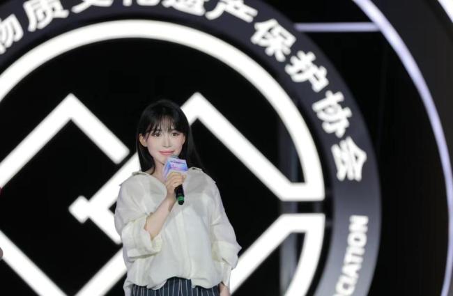 李子柒受聘中國非遺推廣大使
