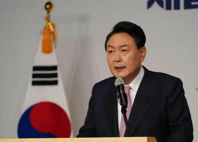 “黑马”金文洙能否最终大选翻盘 选战悬念迭起
