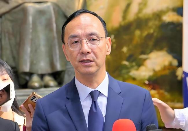 被逼到墙角？朱立伦首度松口愿交棒引爆党内战局