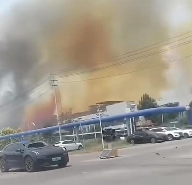 山东高密多家医院接收爆炸事故伤者