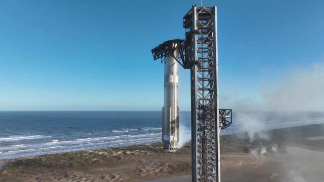 SpaceX星艦第九次試飛順利點(diǎn)火升空 首次重復(fù)使用助推器