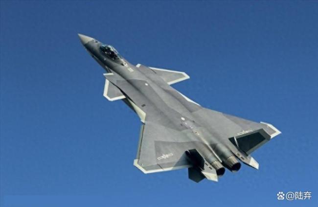 印度啟動第5代隱身戰(zhàn)機(jī)項(xiàng)目有何細(xì)節(jié) 軍備博弈預(yù)備沖刺