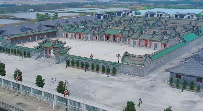 “英之園”基本清拆完畢 違建豪宅終拆除