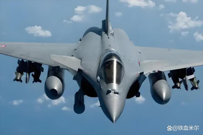 法軍方回應(yīng)陣風被擊落釋放哪些信號 法國人不服氣