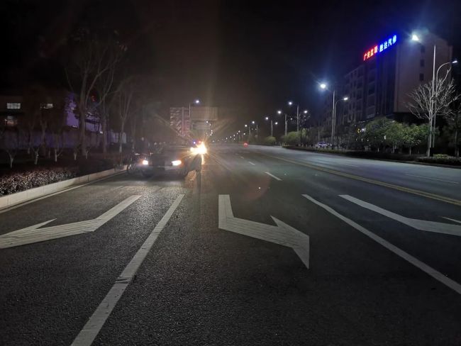 湖南一男子醉酒騎摩托被判刑,，摩托車算不算機動車,？