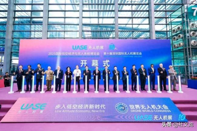 專家表示中國無人機(jī)領(lǐng)跑全球 簽約成交200億