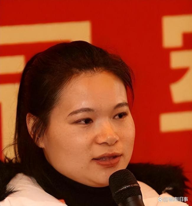 奧運(yùn)冠軍陳曉敏賣掉9枚金牌,，換399萬用于公益