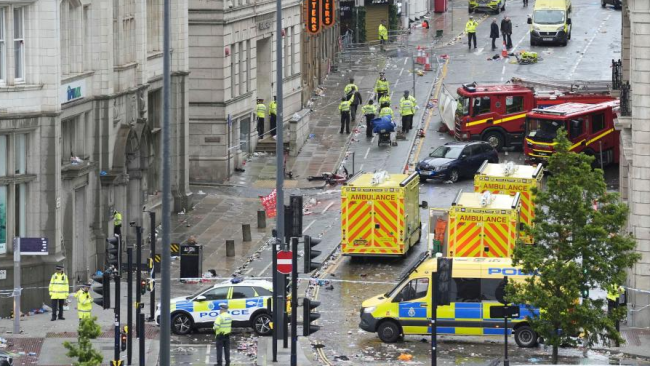 英國(guó)利物浦汽車沖撞人群事件嫌疑人身份公布