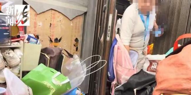 上海獨(dú)居老人3000萬(wàn)豪宅堆滿(mǎn)垃圾