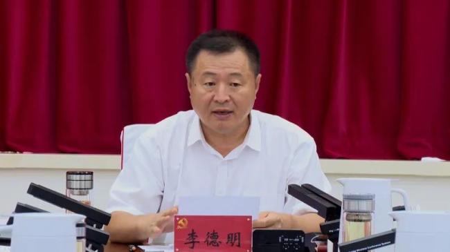 原縣委書記花上千萬建10個(gè)廁所被查