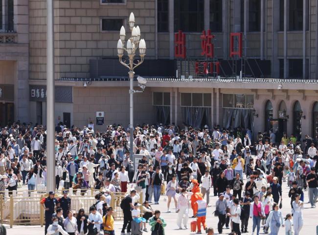 北京鐵路抵京旅客75.8萬(wàn)
