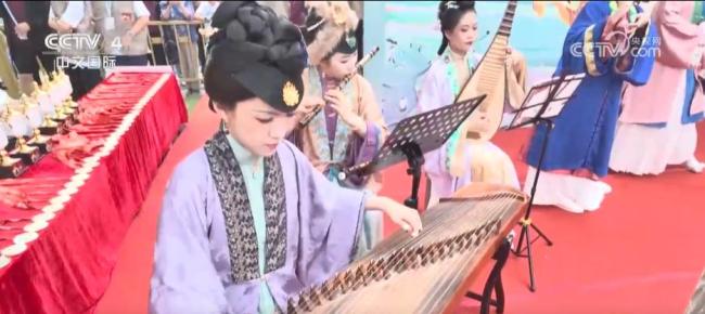 端午經(jīng)濟(jì)成為消費(fèi)活力新引擎 民俗體驗(yàn)帶動(dòng)文旅熱潮