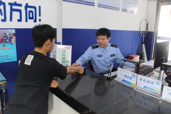 江苏警方开启全面护考模式
