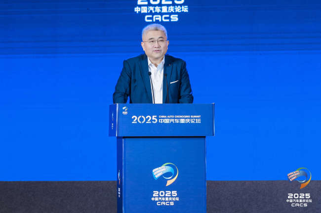北京奔馳段建軍：正在學(xué)習(xí)和適應(yīng)中國(guó)速度，油車電車可以同樣智能