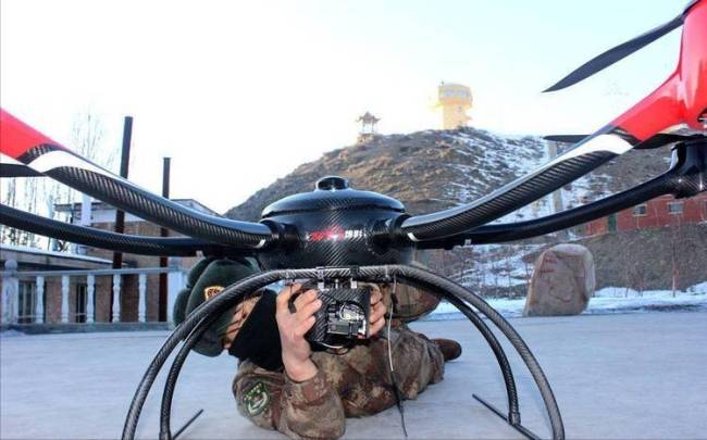 专家:乌偷袭俄轰炸机没那么简单 现代战争非对称作战的警示