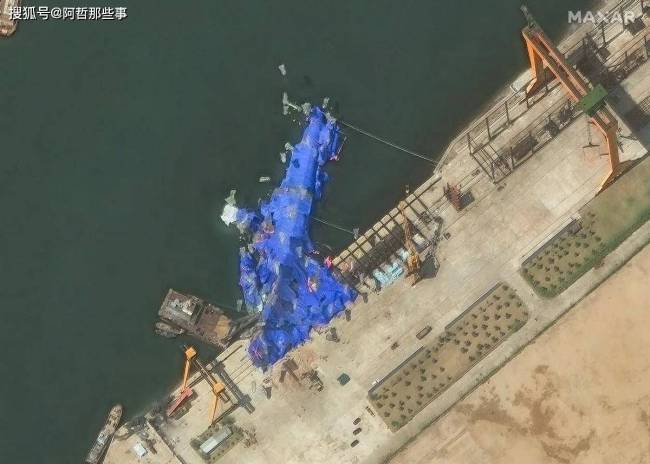 记者：朝鲜事故军舰扶正只是第一步 维修面临三大难题