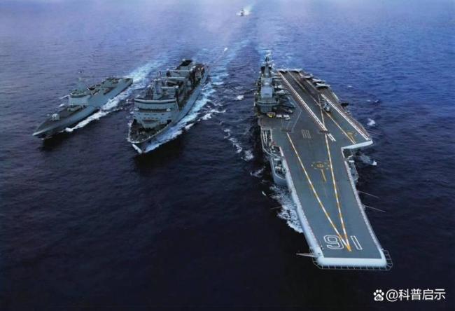 专家谈中国海军12舰编队抵近关岛 彰显远洋作战实力