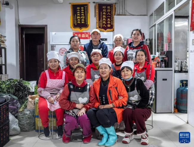 女子为实现女儿遗愿办爱心食堂