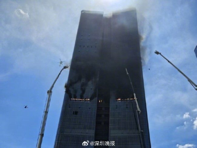 深圳一寫字樓著火,？實(shí)為消防演習(xí)
