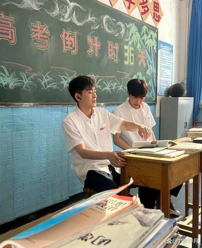 張翰回應(yīng)演高中生被考古 扮嫩執(zhí)念引爭議