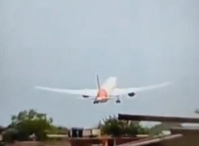 印度客機墜毀的原因可能是什么 機械故障成疑