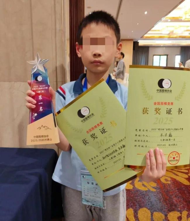 墜樓圍棋少年被父親寄望奪世界冠軍 沉重期望下的悲劇