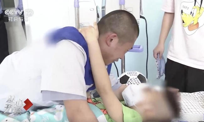 为救儿盗窃父亲难走出丧子痛 父爱如山心碎无痕