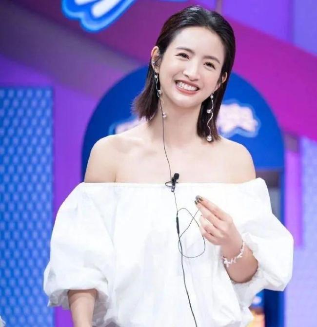 经纪人称林依晨二胎儿子像爸爸 母子平安喜讯传来