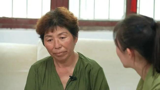 “跪母救人”军官结束休假返回部队 英雄归队续写使命