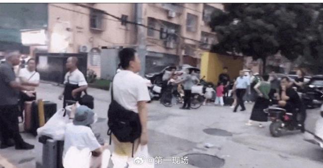 深圳一房屋沉降已疏散783人 緊急封控25棟樓