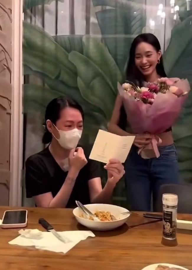 小S二女儿表示暂不进演艺圈 专注学业与家庭时光