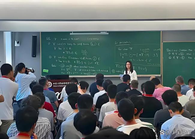 廣西女?dāng)?shù)學(xué)家解決世紀(jì)難題 攻克掛谷猜想