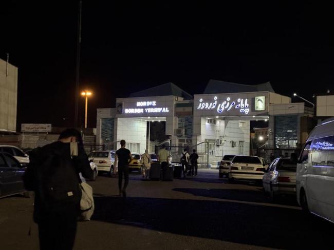 中国女孩辗转27小时坐车逃离德黑兰 战火下的惊险撤离