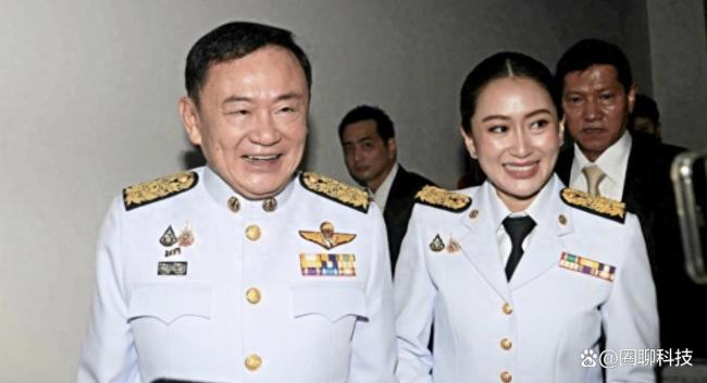 民調(diào)變了,，泰國女總理被催著罷免,，依照和中國約定，政府或倒臺,！