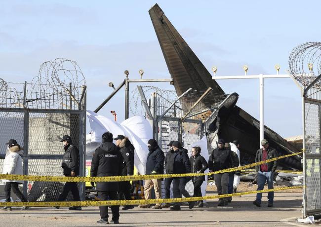 韩国警方对15名济州航空空难事故责任人立案调查 违规与失职成焦点