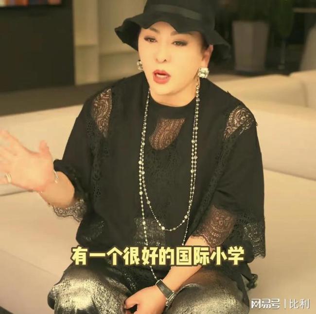 向太给孙子孙女买Labubu 向太真的好会做婆婆把儿媳当女儿宠