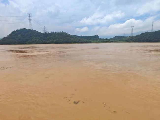 佛山市內(nèi)江河將迎新一輪漲水 警惕水位上漲