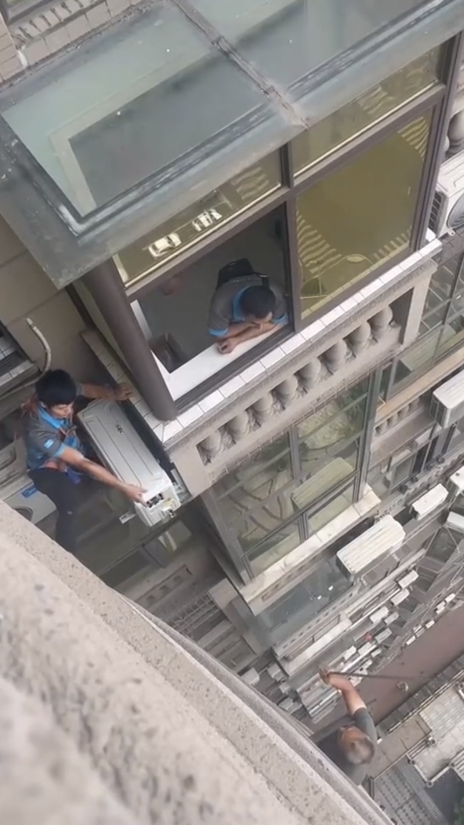 社区回应老人打空调安装师傅 双方已达成和解及女子1天3杯奶茶抽出“牛奶血” 高脂