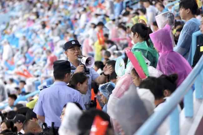 男子倒賣門票被拘10日 高價牟利遭嚴懲