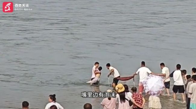 男子跳河救起落水母子逆流游上岸 幼儿园园长英勇救援