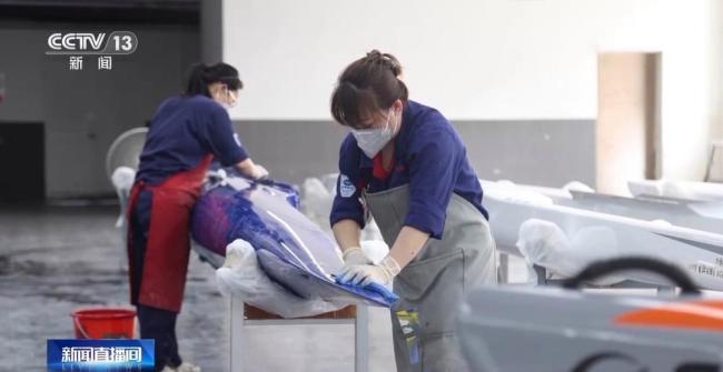 亲水经济夏日持续升温 水上运动带动新活力