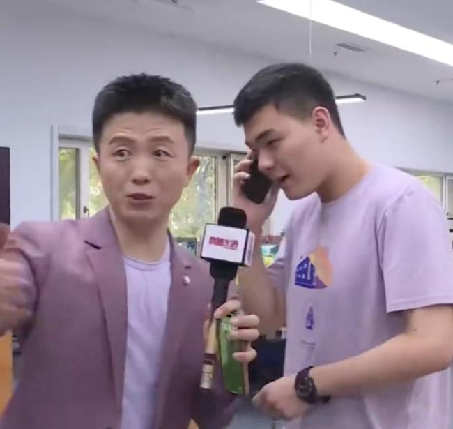 遼寧省小伙查分后715分差點掛斷北大來電,！