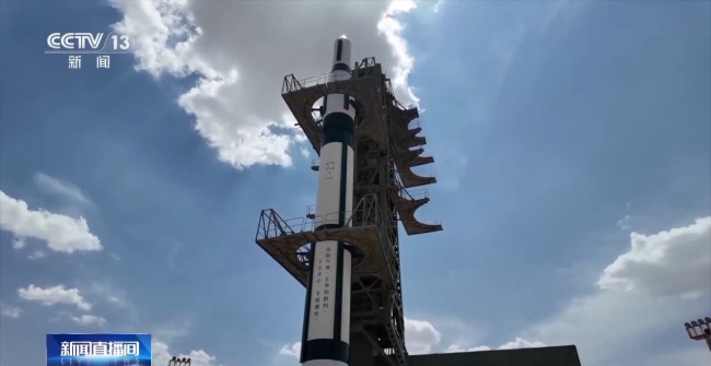 馬英九率台灣青年參訪酒泉衛星發射中心