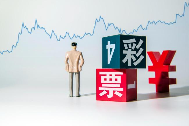 一家彩票店倒閉的背后
