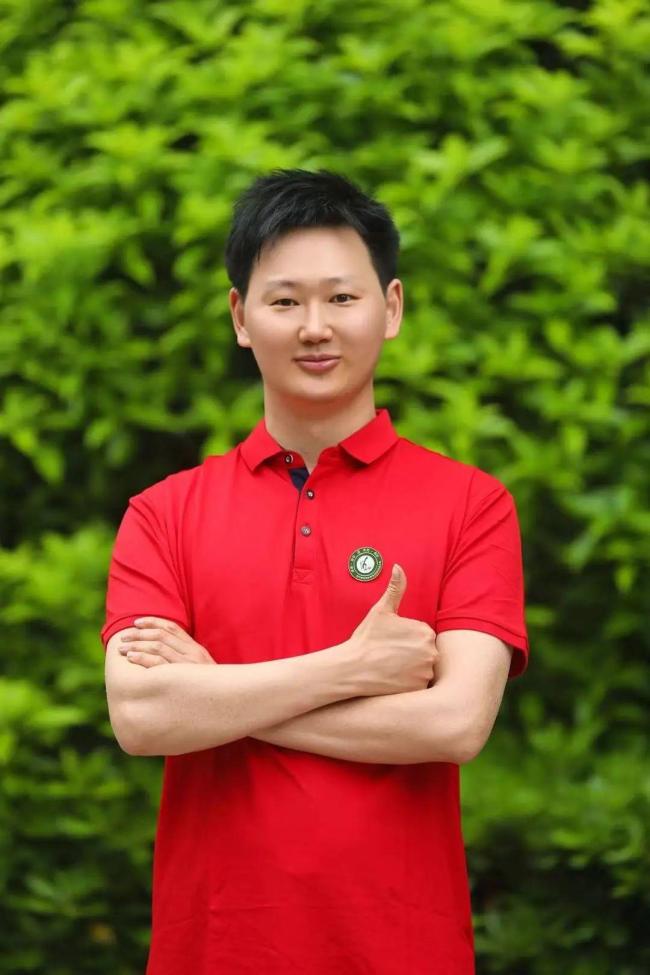 高考637分物理老師稱不占錄取名額 請(qǐng)客承諾兌現(xiàn)
