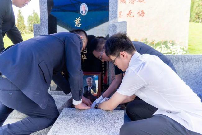 黄旭华院士今日将在广东家乡安葬 此生无怨无悔